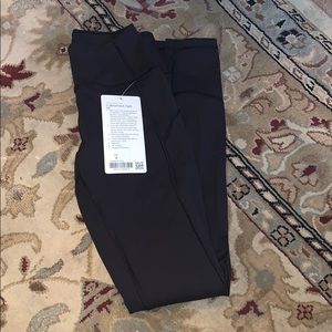 Lululemon in movement right 28” everlux